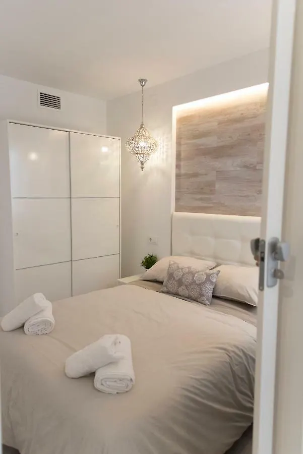 Apartment Cosy Flat - City Center - Parking Free Malaga
